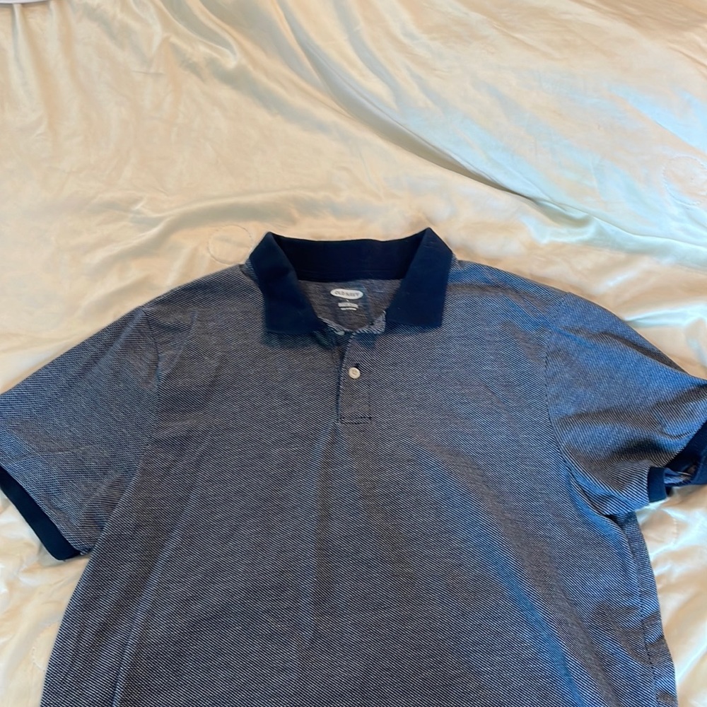 Old Navy Built In Flex Polo, Size L